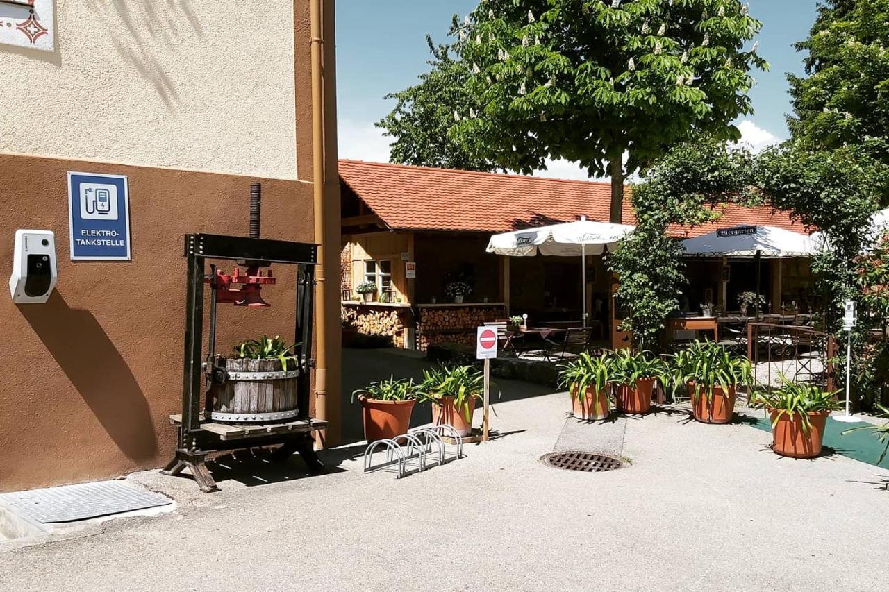 Gasthof Zum Goldenen Kreuz Wilhelmsdorf  Kültér fotó