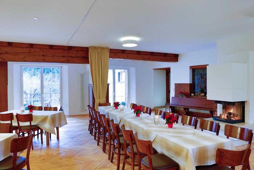 Gasthof Zum Goldenen Kreuz Wilhelmsdorf  Kültér fotó